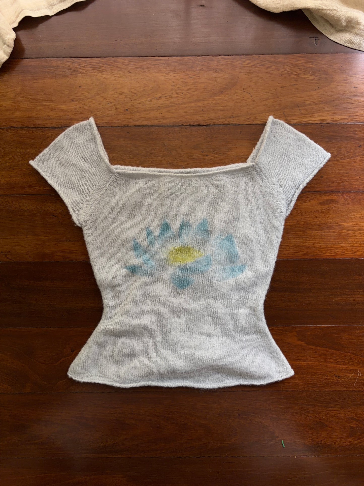Lotus Knitted Tops